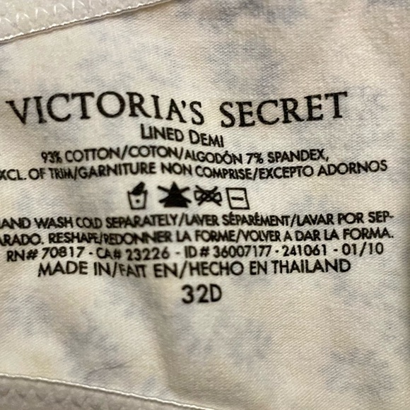 Victoria's Secret Lined Demi with Tiny Blue Flowers Bra 32D - Picture 6 of 7